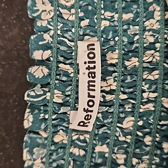 💕REFORMATION💕 Pinto Top ~ Parsley Green Floral Print Medium NWOT - Picture 10 of 12